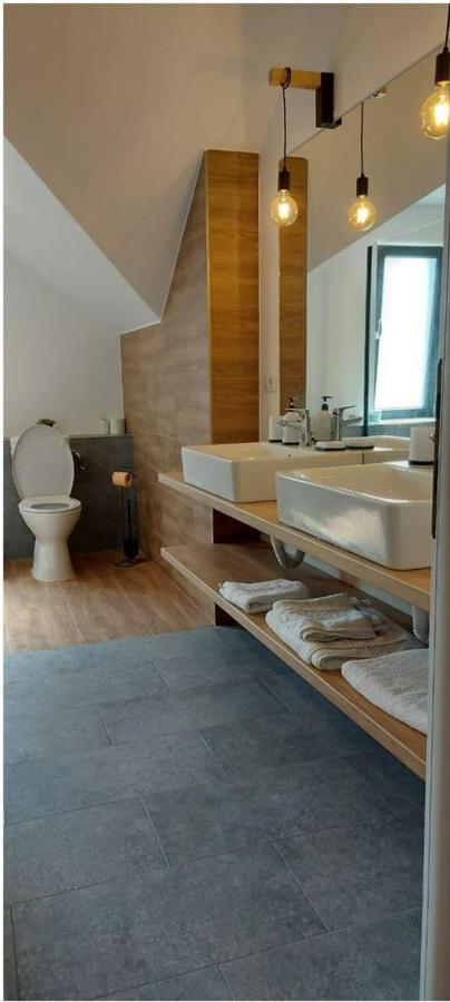 Eco Familia Otel Pojoga Dış mekan fotoğraf